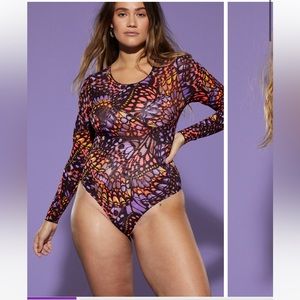 Mesh Me Smoothing Sleeved Thong Bodysuit in Neon Pussy Pink Buttafly